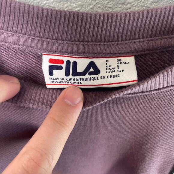 Vintage 1990s Fila Womens Small Purple Long Sleeves Pullover Sweatshirt Crewneck - Picture 4 of 6